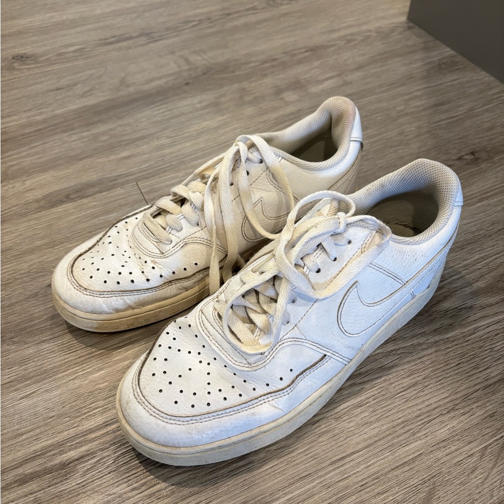 Nike Court Vision Low